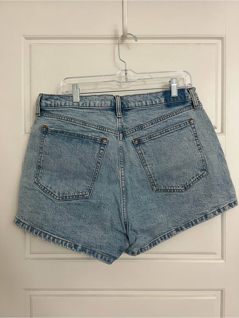 Abercrombie & Fitch Light Blue High-Rise Denim Shorts - Picture 2 of 3